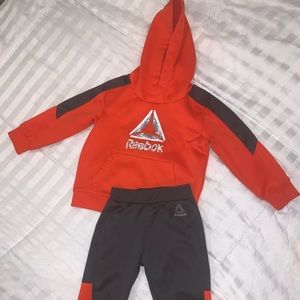 Boys 3T Reebok Tracksuit